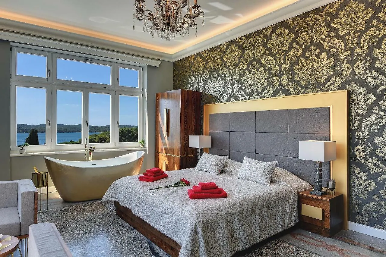 Apartment Arena & Seaview Luxurious Residence Pula