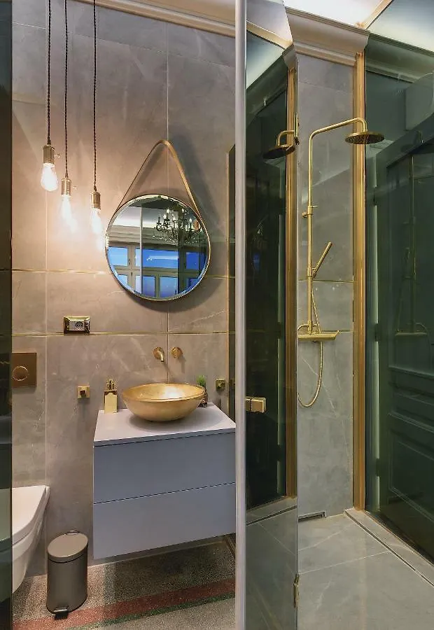 Arena & Seaview Luxurious Residence Pula