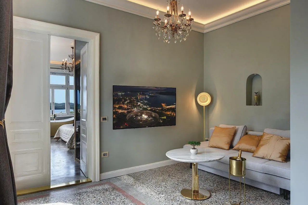 Apartment Arena & Seaview Luxurious Residence Pula Croatia